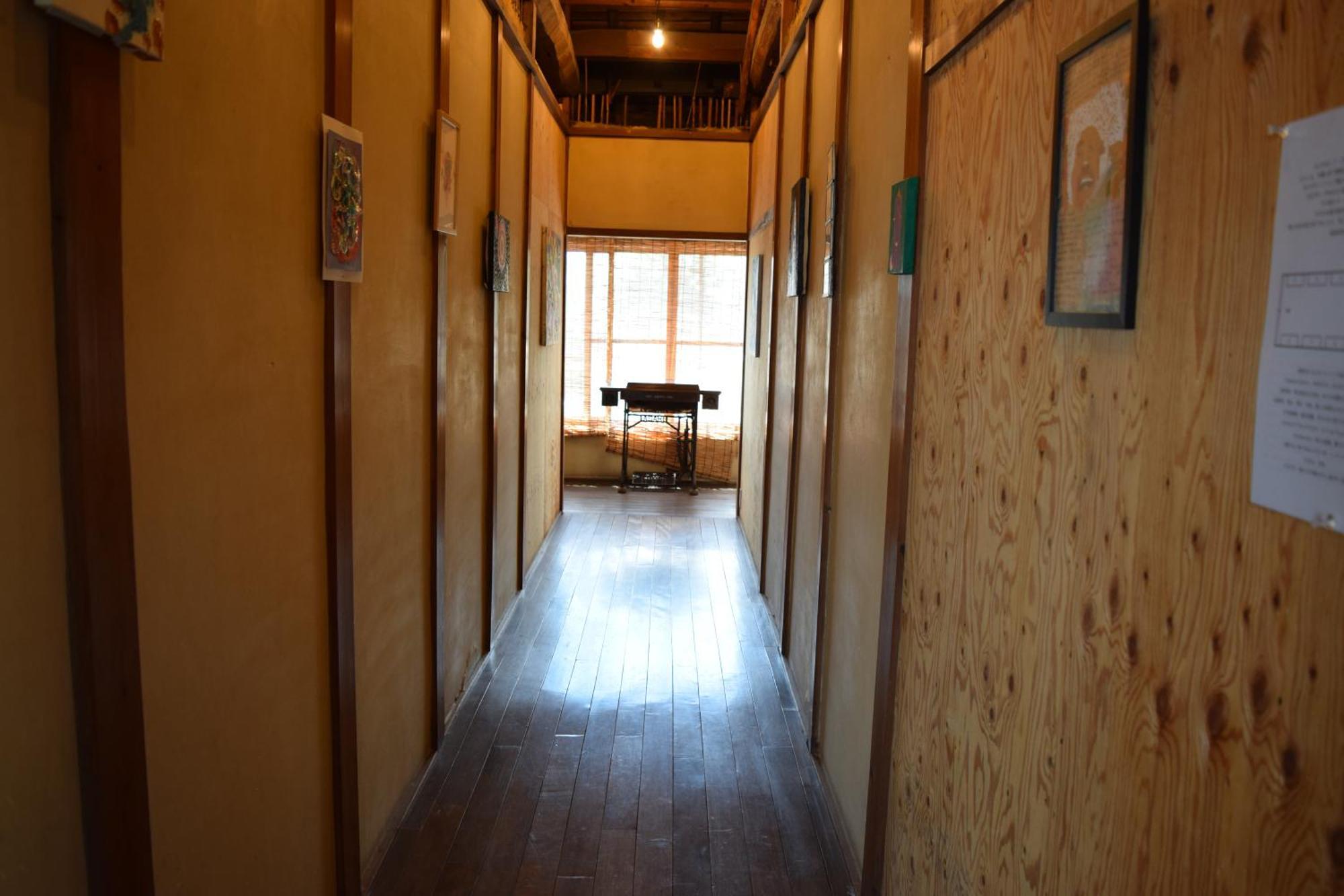 Bakushuku Den Guest House Brew Мацуяма Экстерьер фото