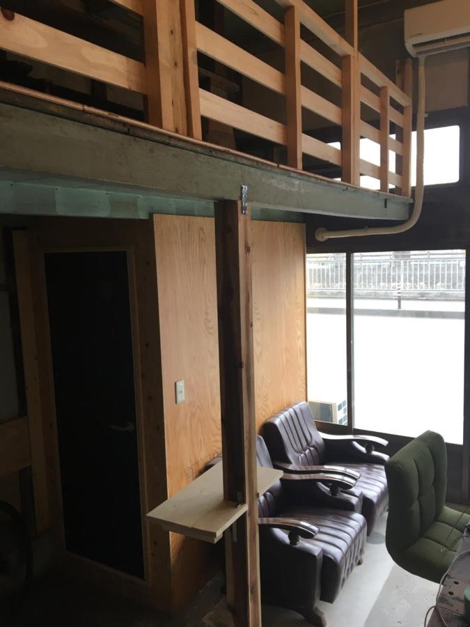 Bakushuku Den Guest House Brew Мацуяма Экстерьер фото