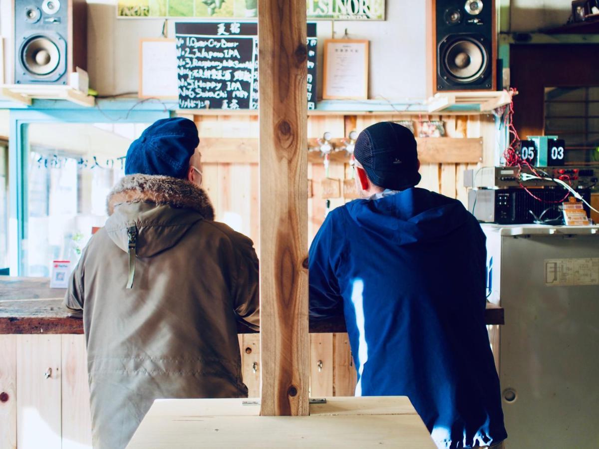 Bakushuku Den Guest House Brew Мацуяма Экстерьер фото